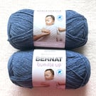 2 Balls x 140g Bernat Bundle Up Yarn Medium Yarn : Beluga
