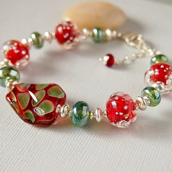 Lampwork Glass Bracelet - Beaded Bracelet - Red - Green - Sterling Silver