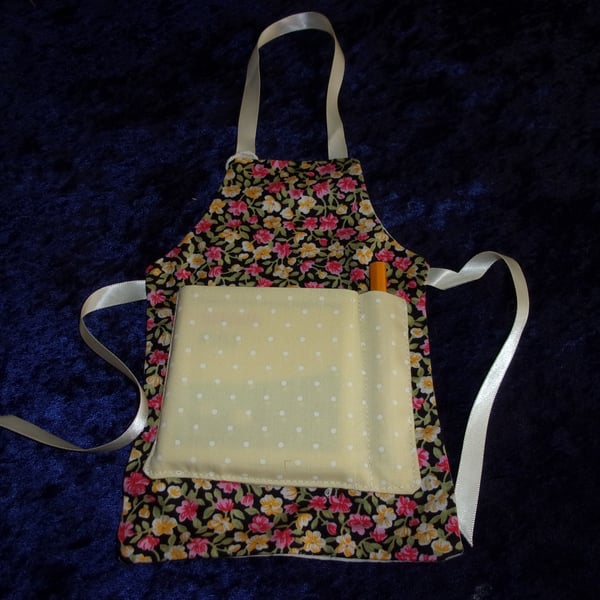 Apron with Note Pad & Pencil