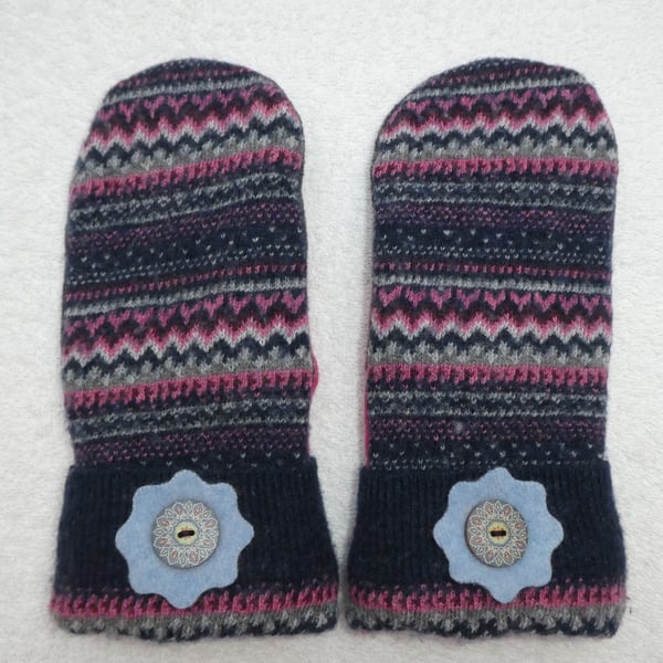 Mittens Created from Recycled Wool Jumpers. Fully Lined. Fair Isle. Pattern Cuff