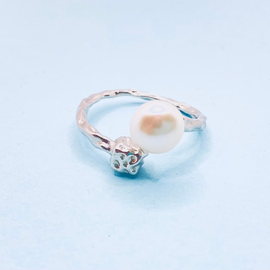 Freshwater Pearl Adjustable White Gold Plated Ring