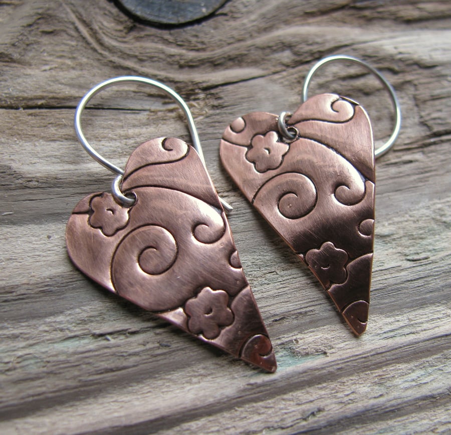 Patterned copper heart drop earrings