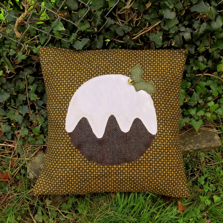 Christmas Cushion.  Christmas Pudding cushion.  Complete with feather pad.