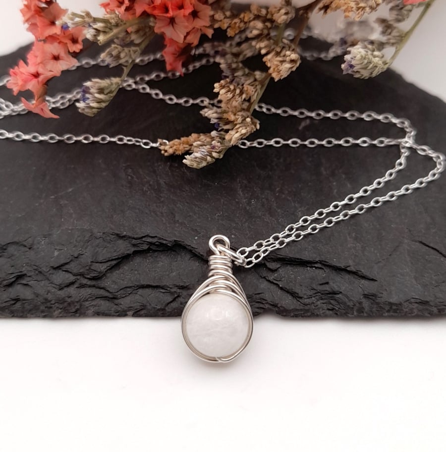 Sterling Silver Moonstone Pendant Necklace