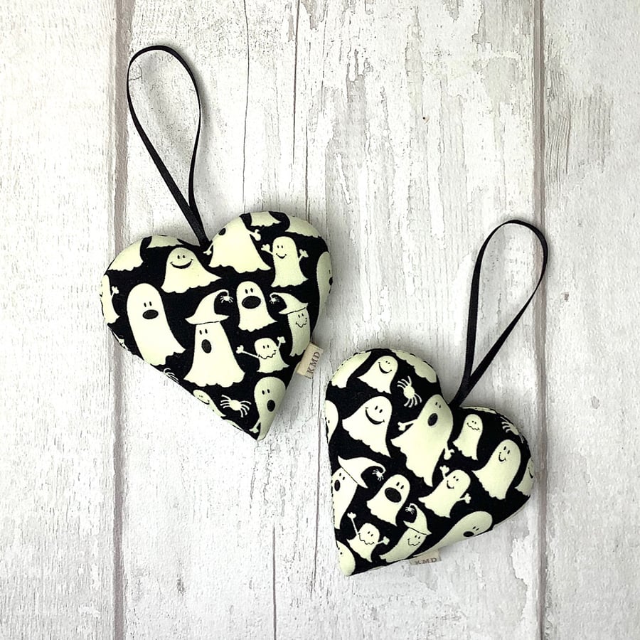 Halloween Hanging Heart - Decoration - Ghosts