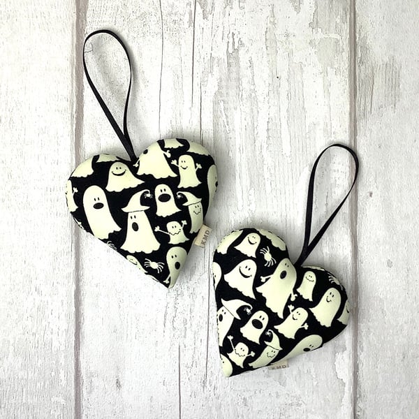 Halloween Hanging Heart - Decoration - Ghosts