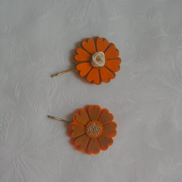 Felt flower, hair accessories, autumn colours, cream, orange brown