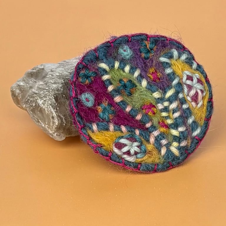 Felted Brooch - Flower Border
