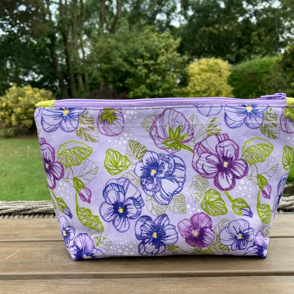 Pansy Posies Zipped Make up Bag