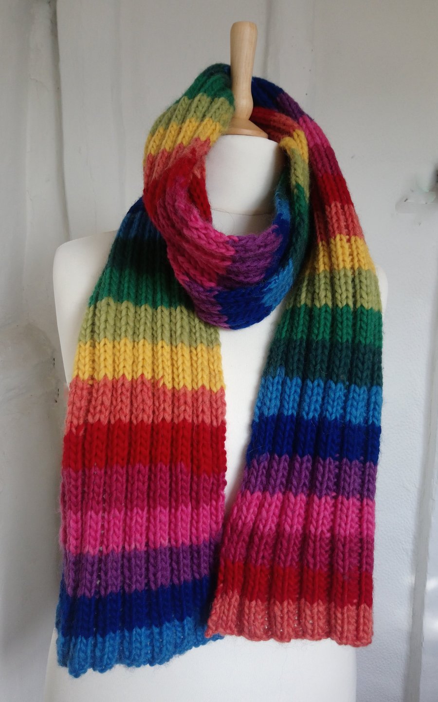 Rainbow scarf in chunky lambs wool
