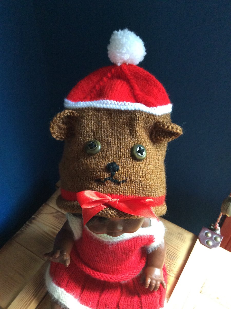 Bear in a Christmas hat hat 