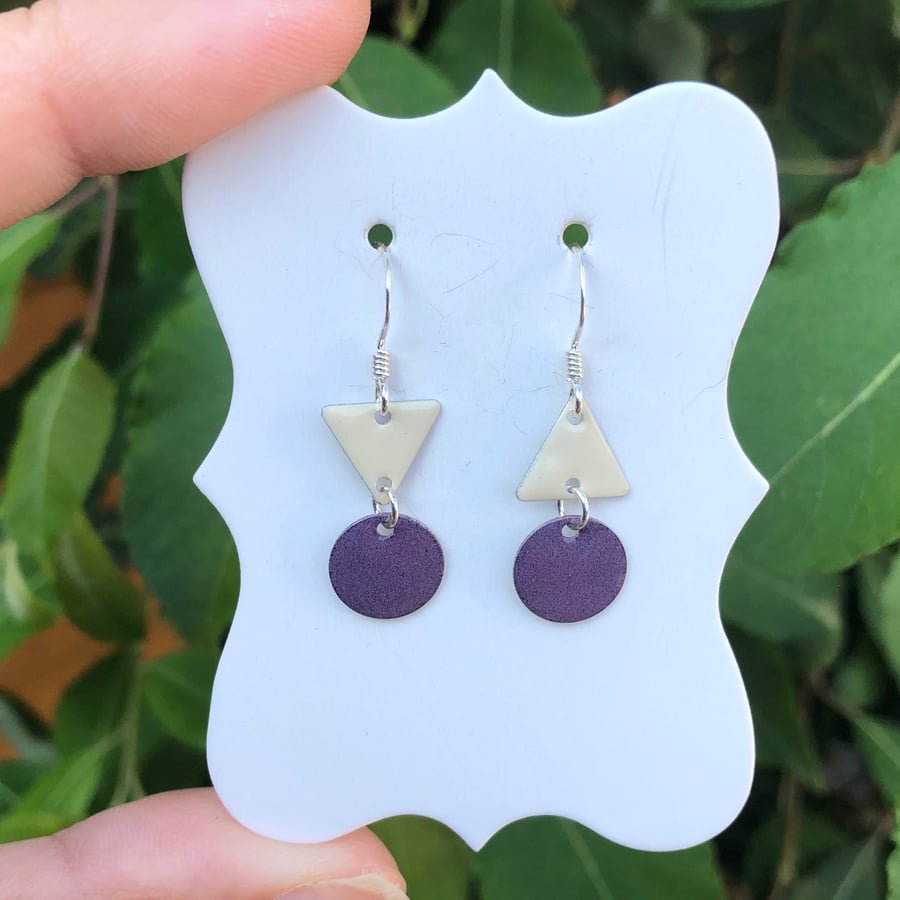 Topsy-turvy Hand enamel earrings. Purple & cream enamel earrings. 