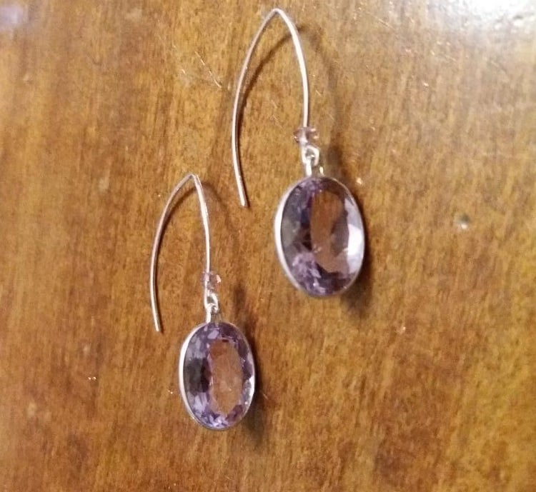 Faceted amethyst drops