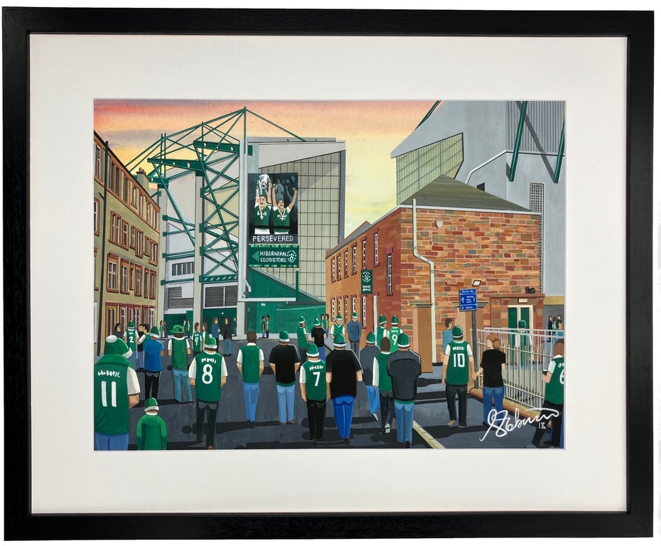 Hibernian F.C, Easter Road Framed Football Art Print. 20" x 16" Frame Size