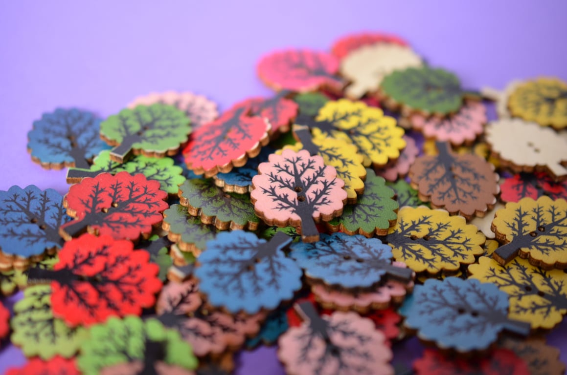 Wooden Tree Buttons Mixed 6pk 32x24mm Woodland (T1)