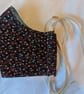 Cotton face mask with bramble print - Image 1