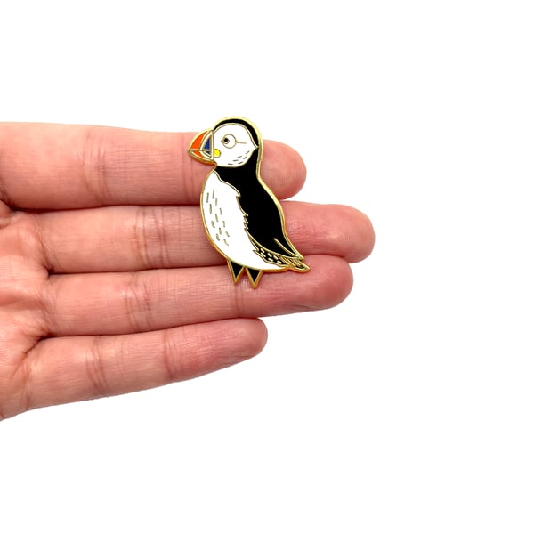 Puffin bird pin - Hard Enamel Pin - Jewellery