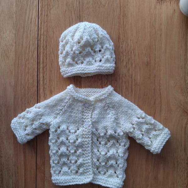Hand Knitted Doll Cardigan And Hat Set In Cream Soft Acrylic Yarn (A14c)