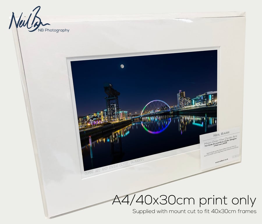 Clyde Arc & River Clyde Glasgow Scotland - A4 (40x30cm) Unframed Print