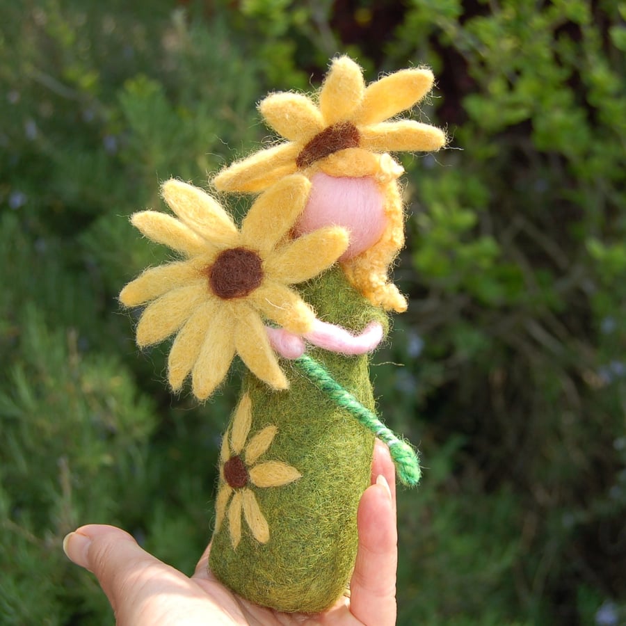 Needle felt figure - Sunflower girl, autumn decor