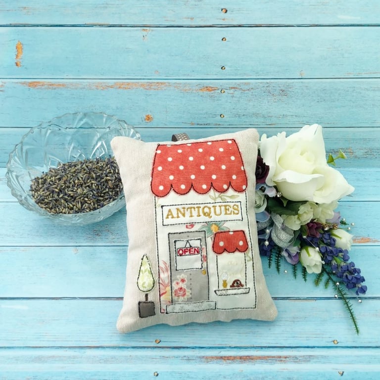  Antique Shop Linen Lavender Bag 