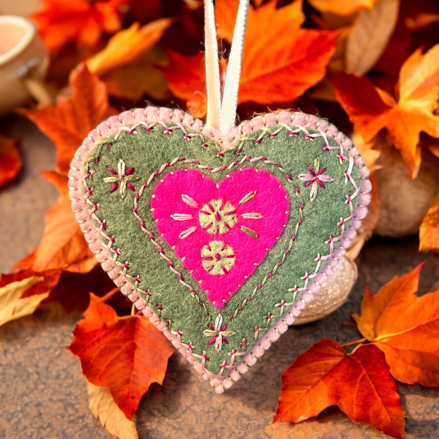 Pink Felt Heart Gift 