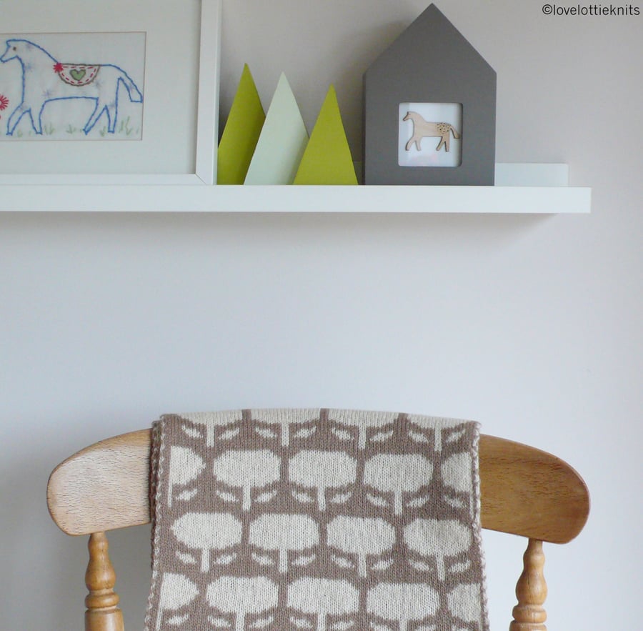 Brown Flora Wool Scarf