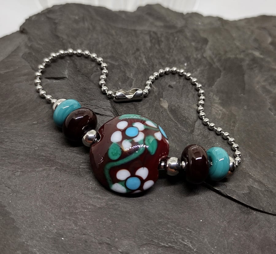 Milk chocolate daisy bracelet - hand crafted glass bead
