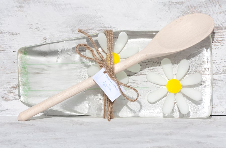 Fused Glass Spoon Rest -  Daisy Design with Wooden Spoon