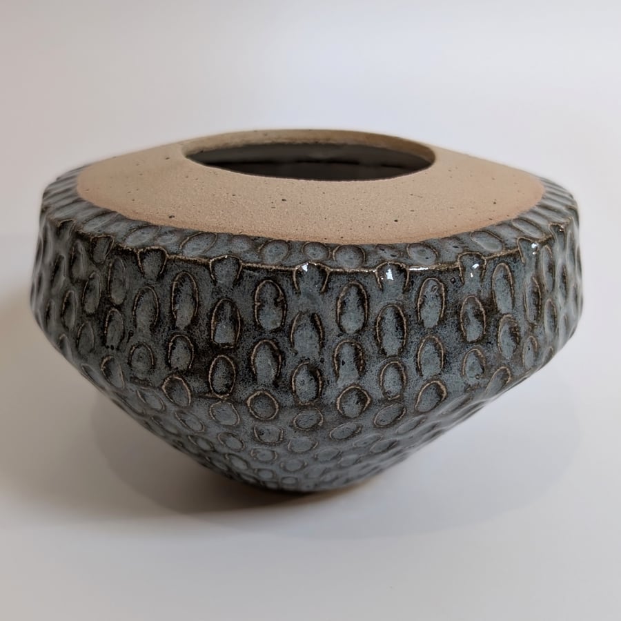 Handmade decorative stoneware bowl