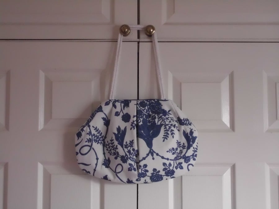 spring to summer tote bag with two styles