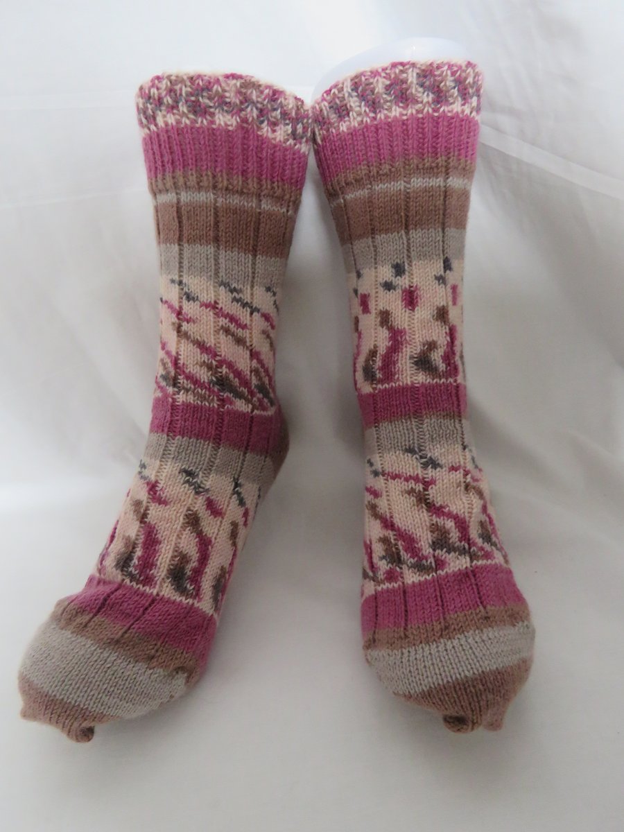 Hand-cranked Knitted Ribbed Wool Socks Size 6 to 7