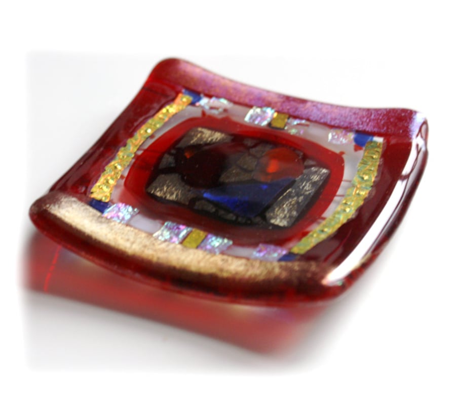 Fused Glass Trinket Dish 8cm Red Bordered Dichroic 006