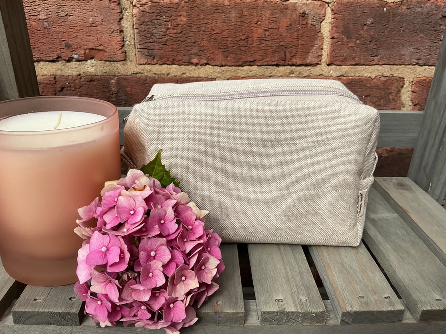 Beige Linen Look Box Pouch