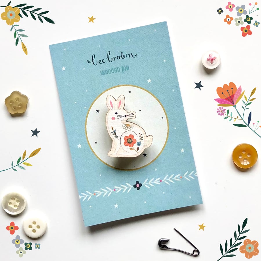 Folk Rabbit - wooden pin