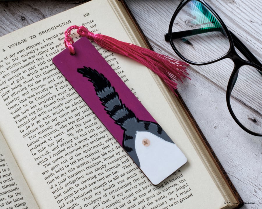 Cat Butt Mini Wooden Bookmarks, Grey Tabby Cat, Hand Painted with Tassel