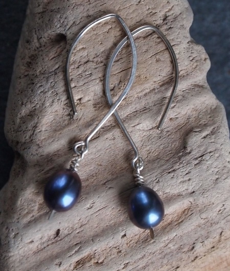 Sterling silver earrings, drop earrings with freshwater peacock pearl