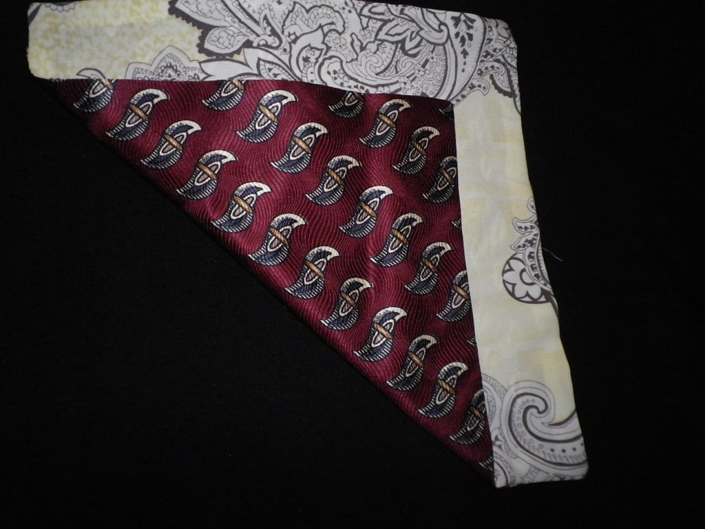 Cream motifs on maroon pure silk reversible pocket square 25x25cm 