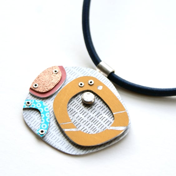 Abstract pebble necklace mustard and pink
