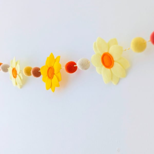 Felt daffodil and felt balls garland: yellow and orange spring or Easter bunting