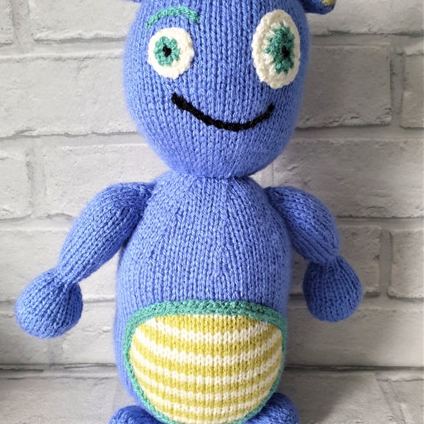 Monster knitted toy
