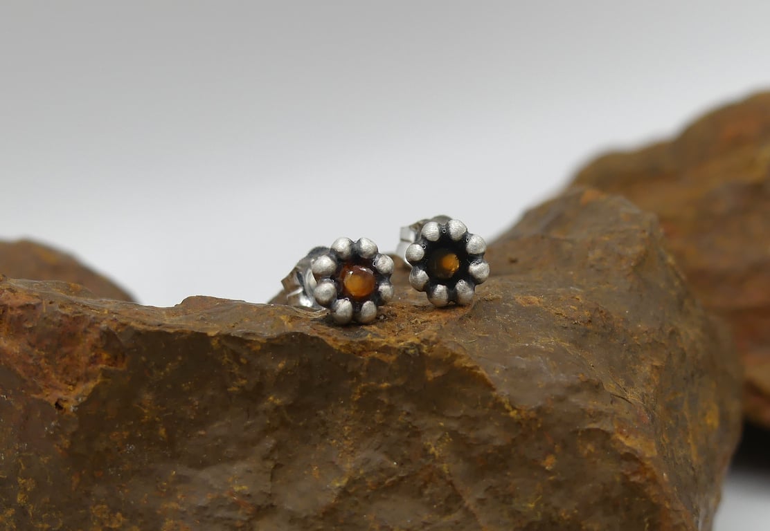 Recycled Sterling Silver Flower Stud Earrings with Carnelian Gemstones.