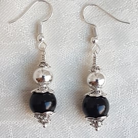 Beautiful Darkness and Light Earrings - Silver tones