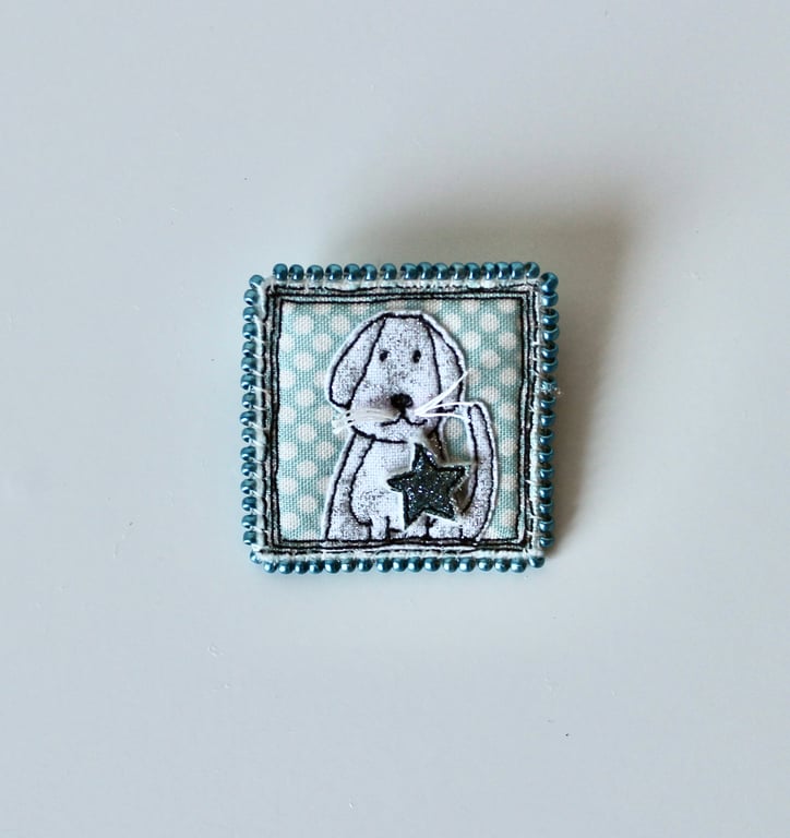 'Doggy 8' - Handmade Brooch