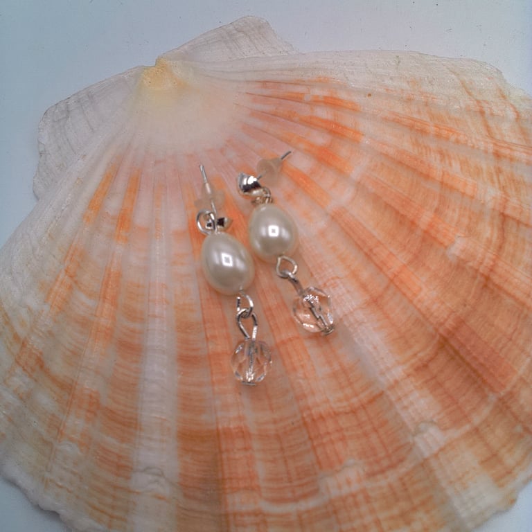 Cream Pearl and Clear Crystal Stud Earrings, Gift for Her, Bridal Earrings