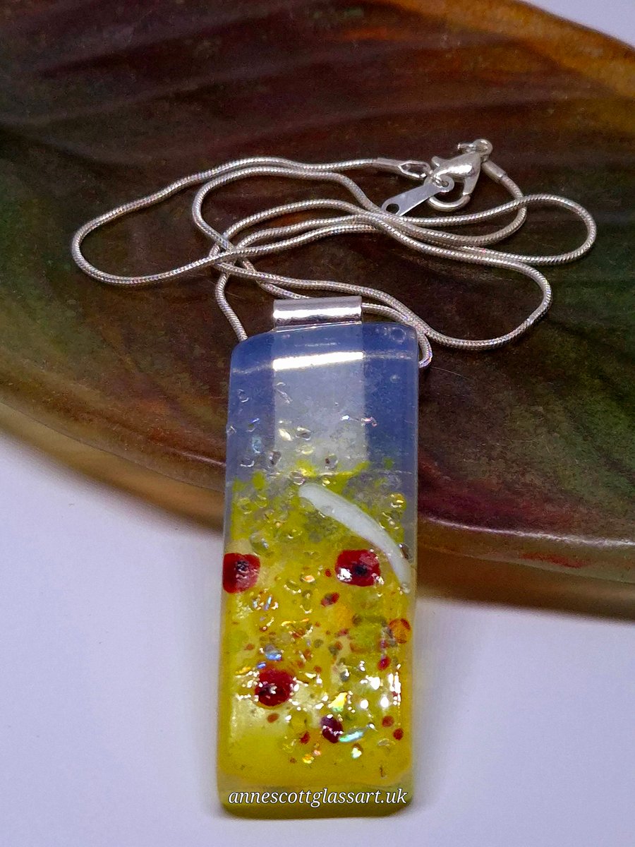 Handmade Fused Opaline Glass Pendant Necklace Poppy-field (C)