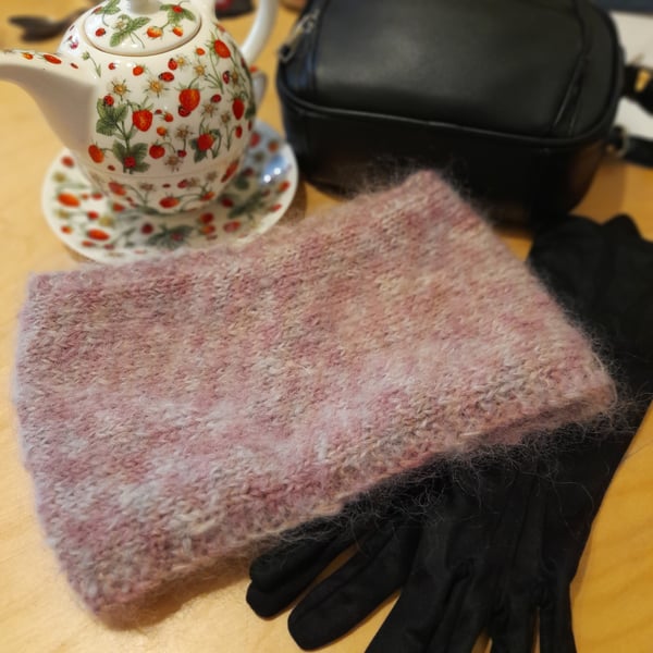 Super soft Pink mohair cowl - Free Postage