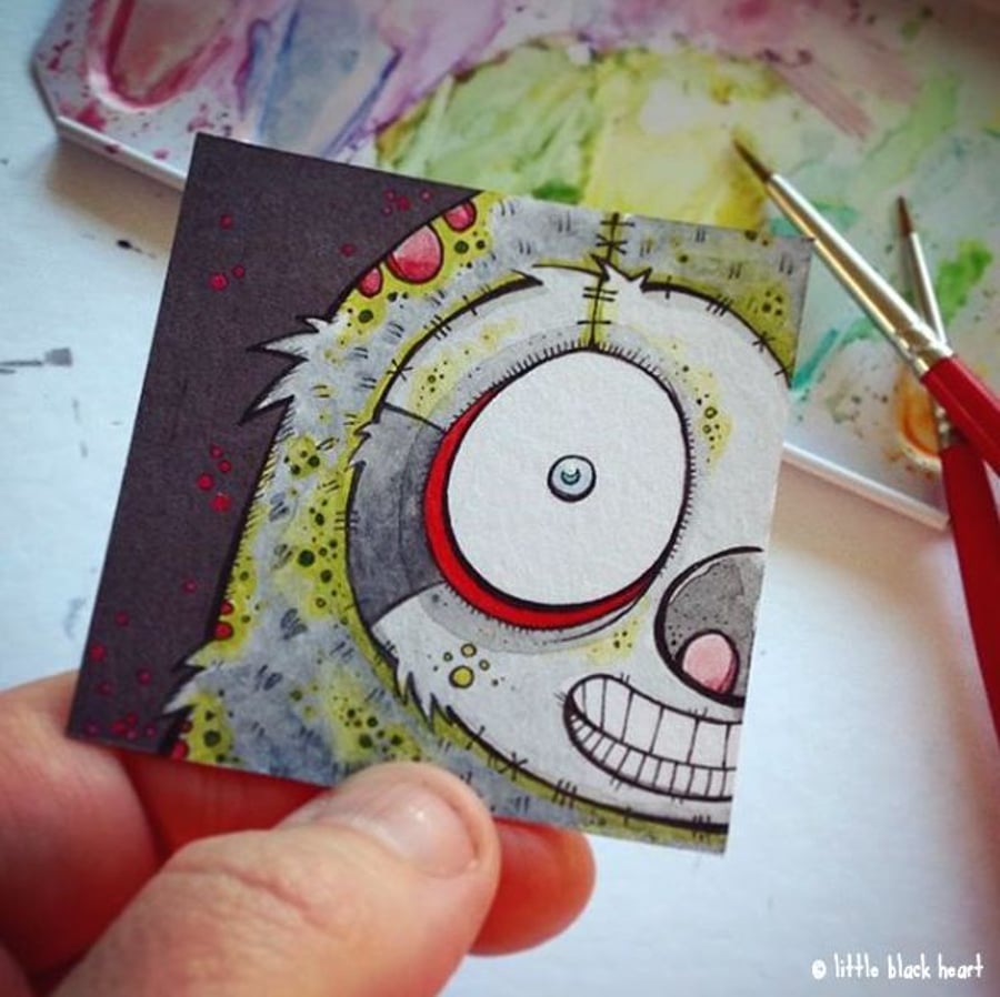 mini zombie sloth - original twinchie