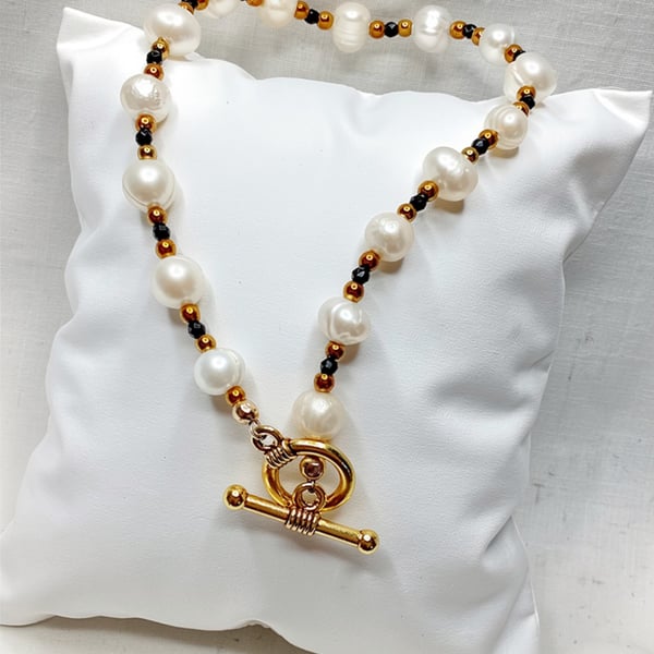 Fresh Water Pearl Bracelet