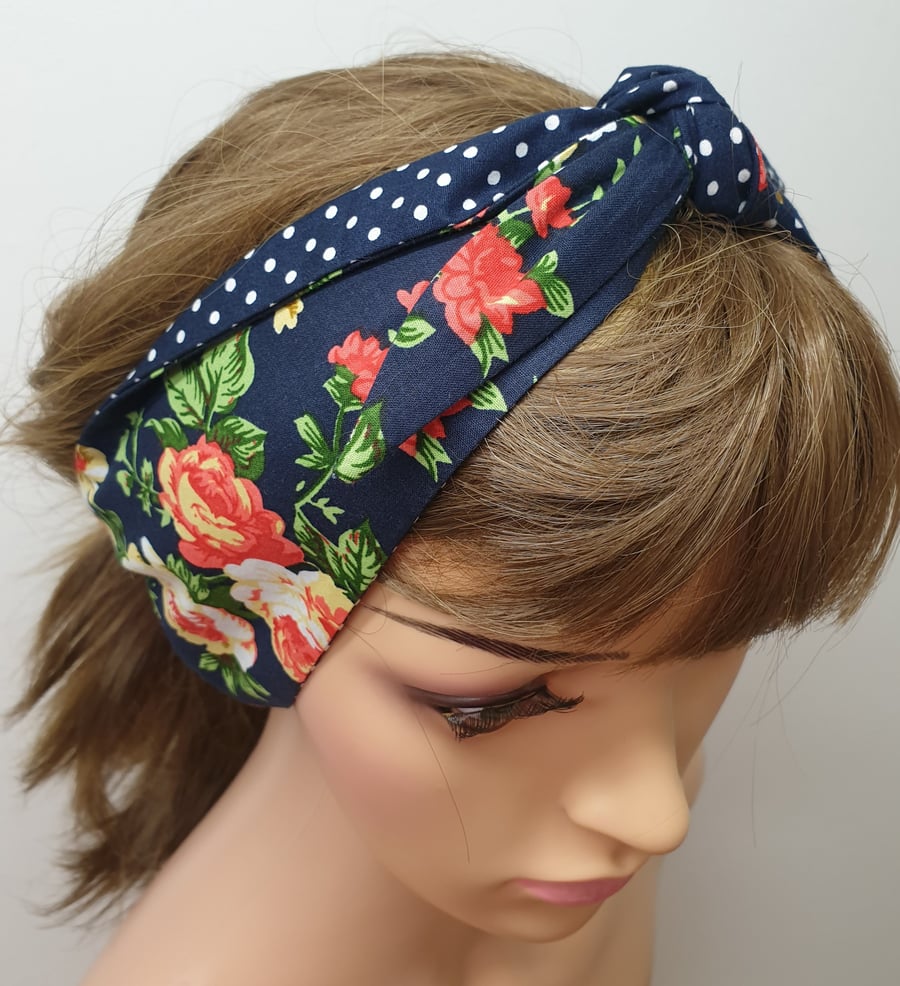 Navy floral women headband.